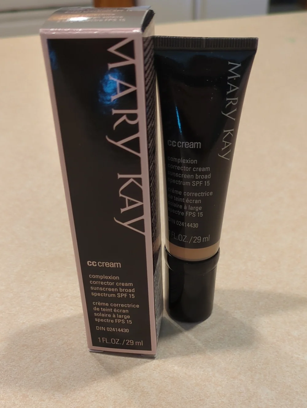 Mary Kay CC Cream Med To Deep